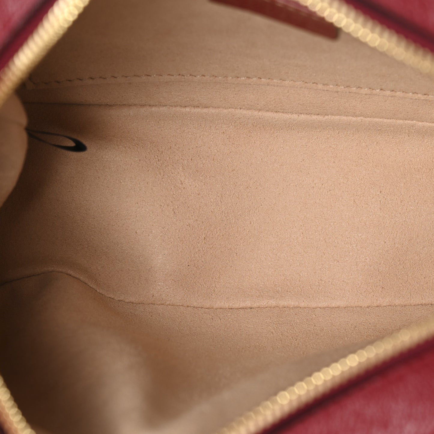 Monogram Azalea Calfskin Matelasse Diagonal Small GG Marmont Chain Shoulder Bag Beige Ebony New Cherry Red