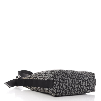 Christian Dior Monogram Messenger Black 4 of 20
