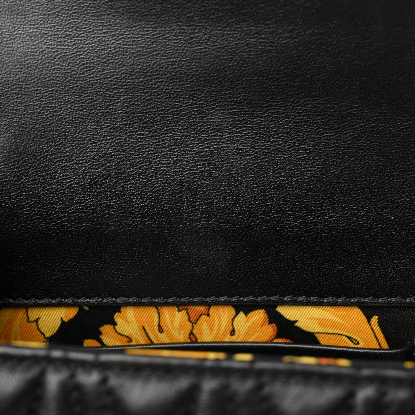 Nappa Quilted Virtus Bag Black