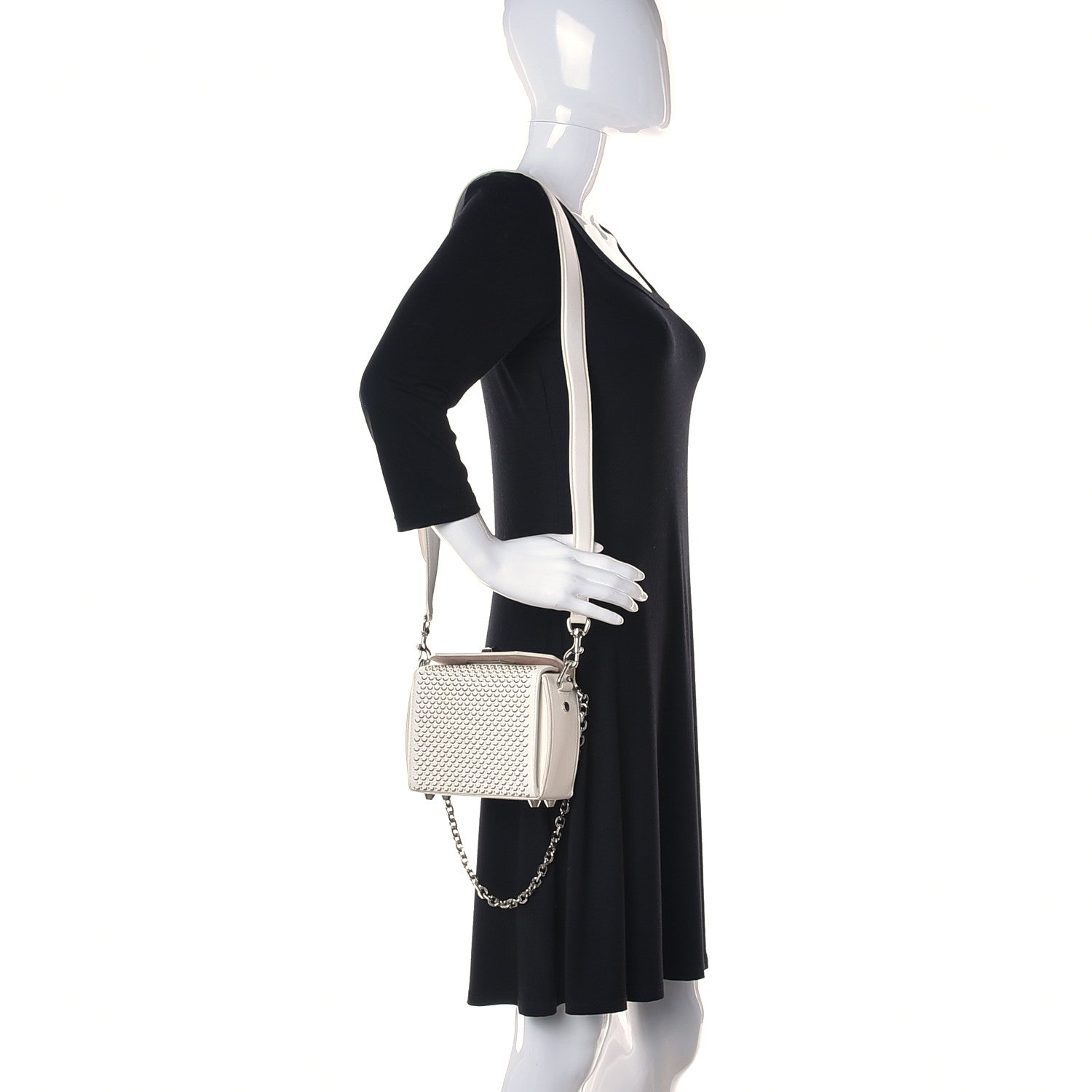 Alexander McQueen Calfskin Box Shoulder Bag 16 Cream 2 of 14