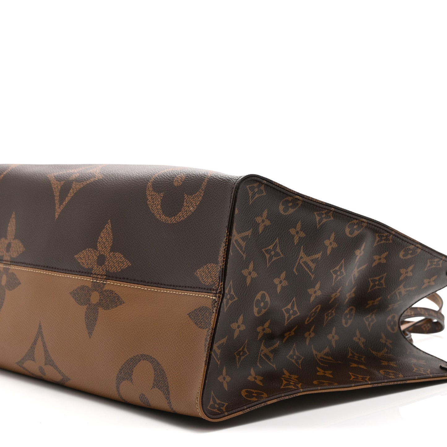 Reverse Monogram Giant Onthego GM