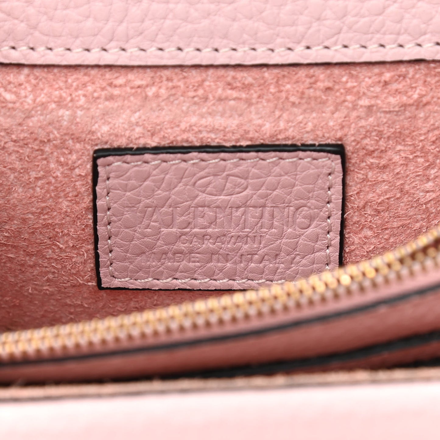 Pebbled Calfskin Rockstud Wallet on Chain Water Rose