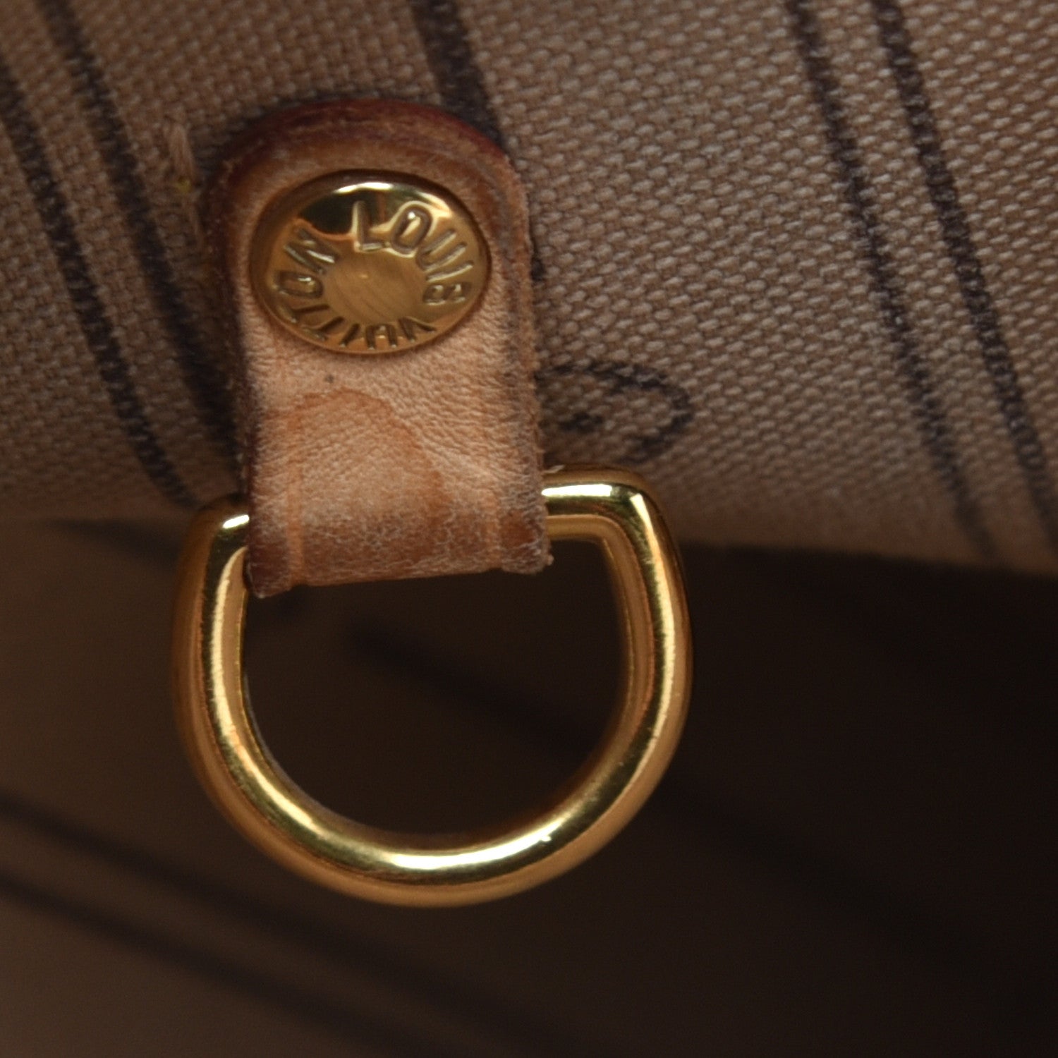 Louis Vuitton Monogram Neverfull MM 9 of 10