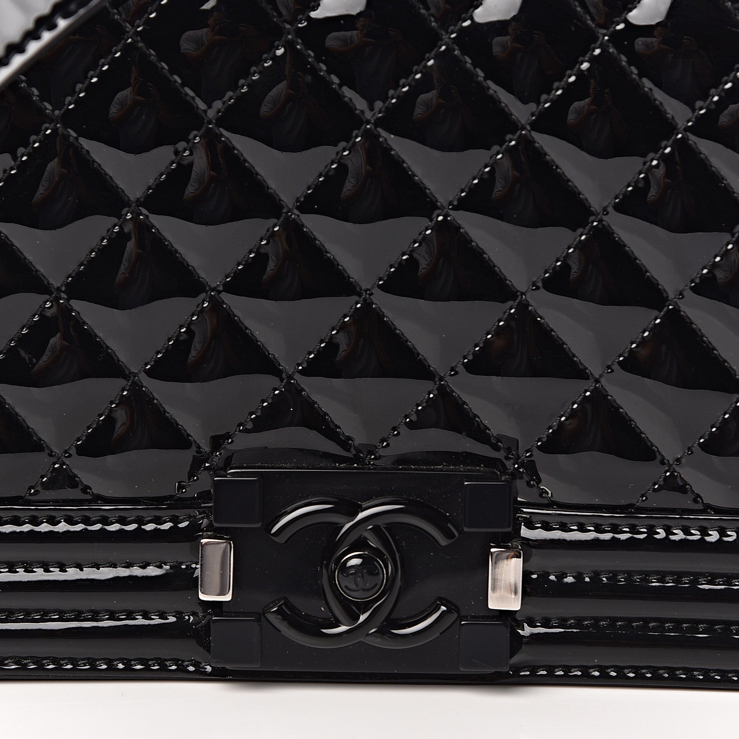 Chanel Patent Calfskin Quilted Medium Plexiglass Boy Flap Black 11 of 12