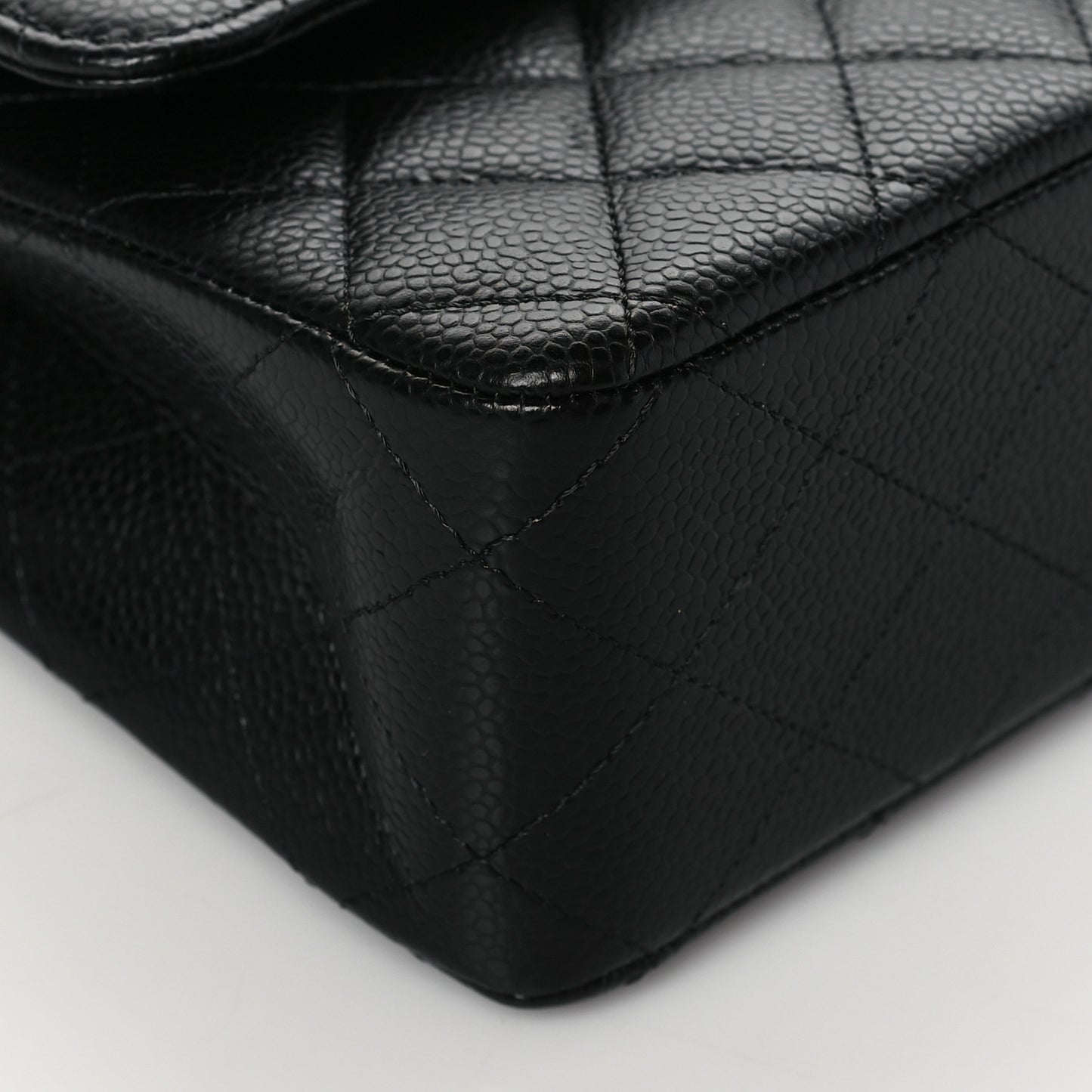 Caviar Quilted Medium Double Flap Black