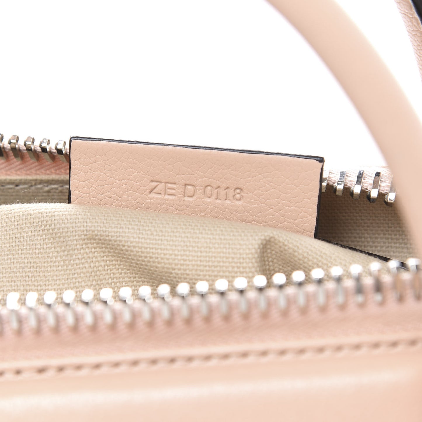 Sugar Goatskin Small Antigona Nude Pink