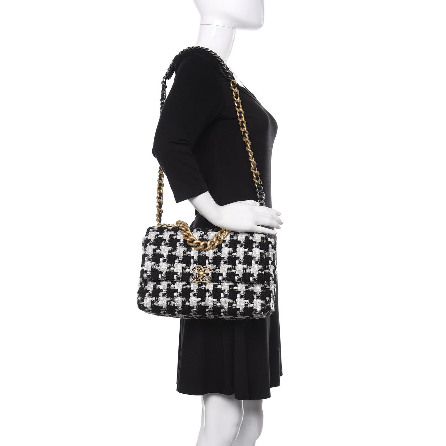 Tweed Quilted Large 19 Flap Black Ecru White
