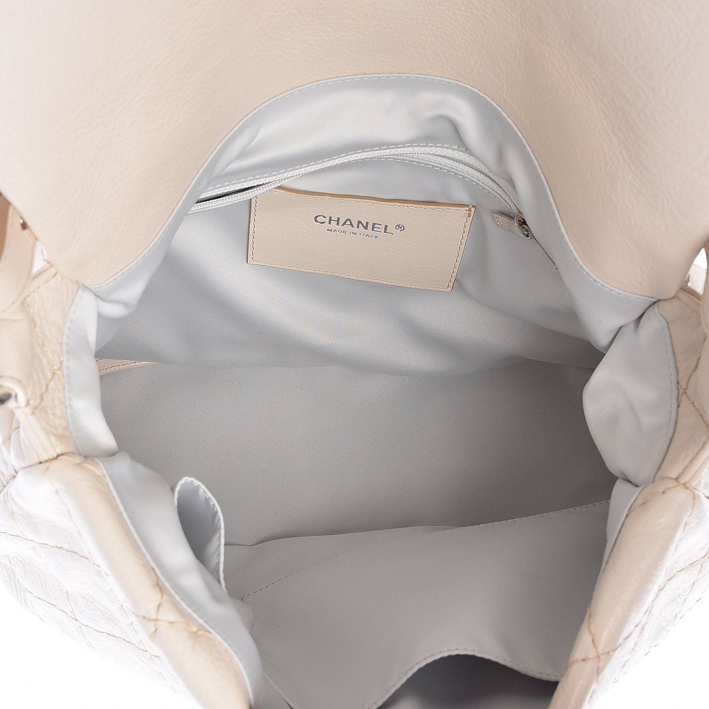 Glazed Calfskin XL On The Road Flap Ivory