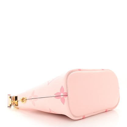 Louis Vuitton Empreinte Monogram Giant By The Pool Marshmallow Hobo PM Bouton De Rose 4 of 10