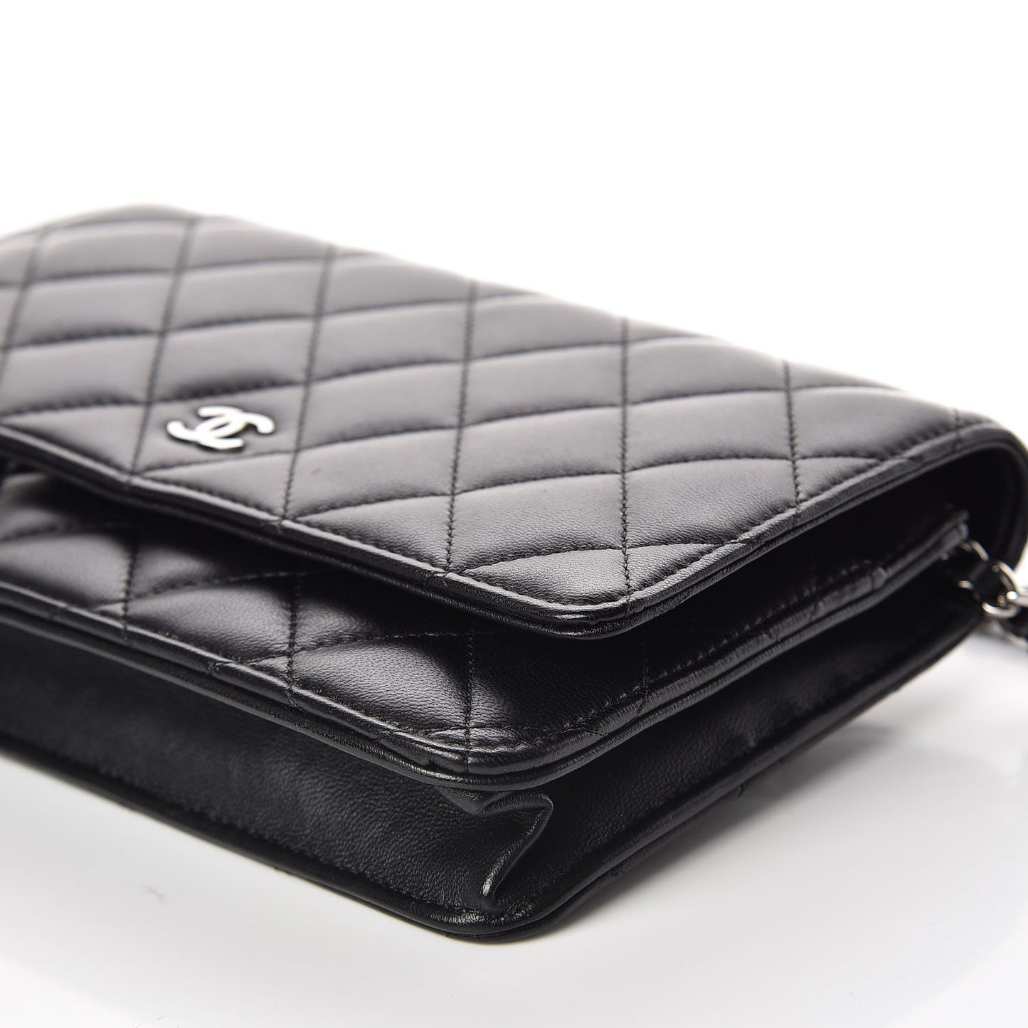 Lambskin Quilted Wallet On Chain WOC Black