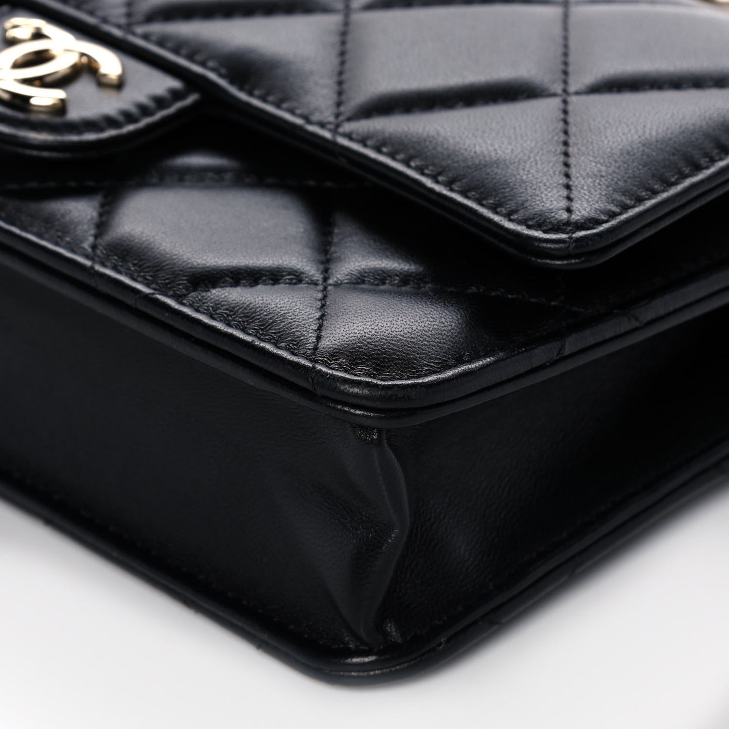 Lambskin Plexi Quilted Wallet On Chain WOC Black