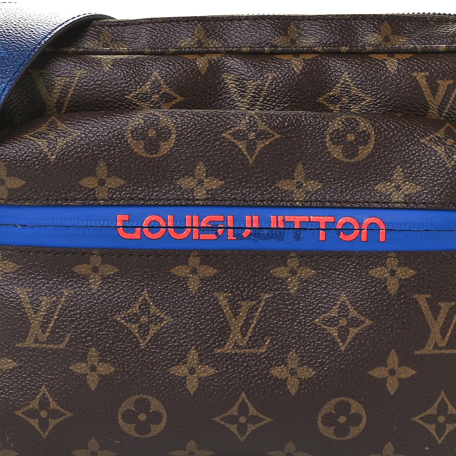 Louis Vuitton Monogram Outdoor Messenger PM 7 of 9