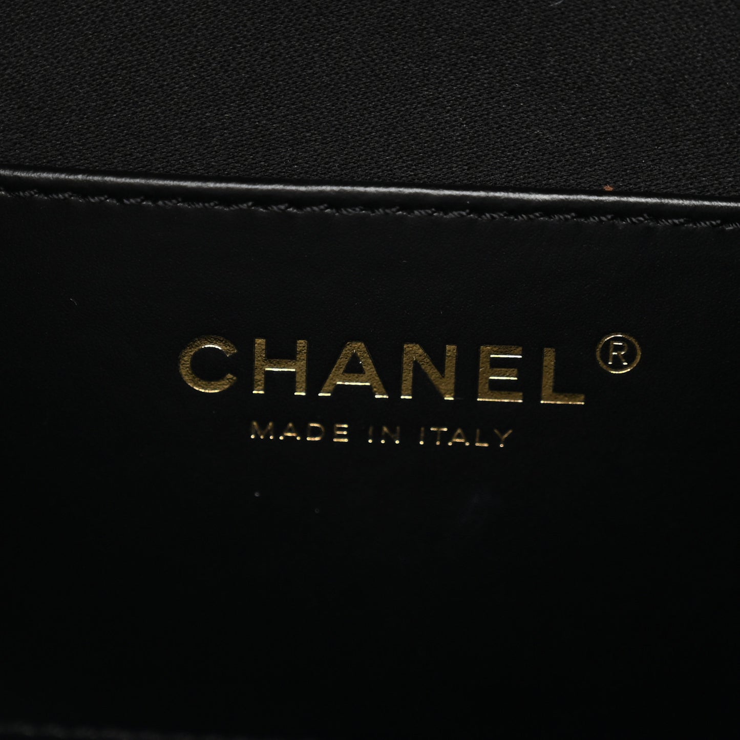Caviar Quilted Medium Chanel 25 Handbag Black