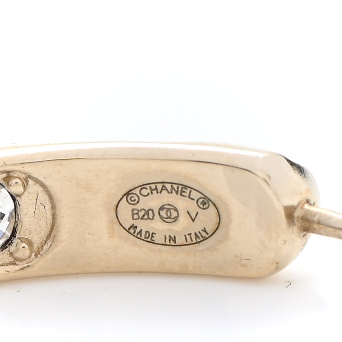 Metal Quilted CC Hoop Earrings Gold