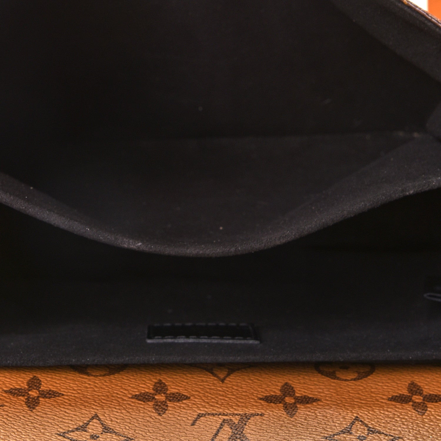 Louis Vuitton Reverse Monogram Pochette Metis 5 of 11
