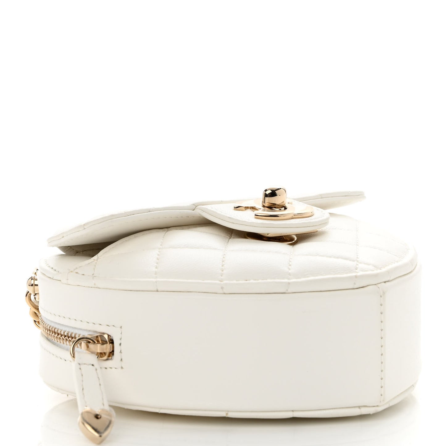 Lambskin Quilted CC In Love Heart Clutch With Chain White