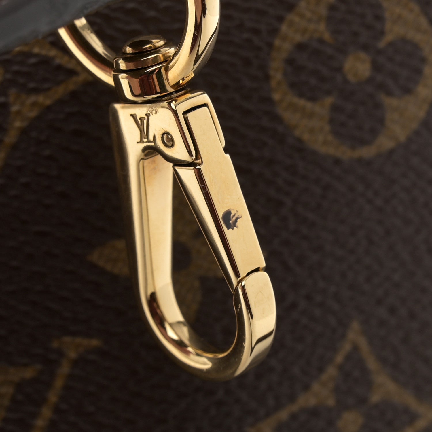 Louis Vuitton Monogram Montaigne MM 12 of 13