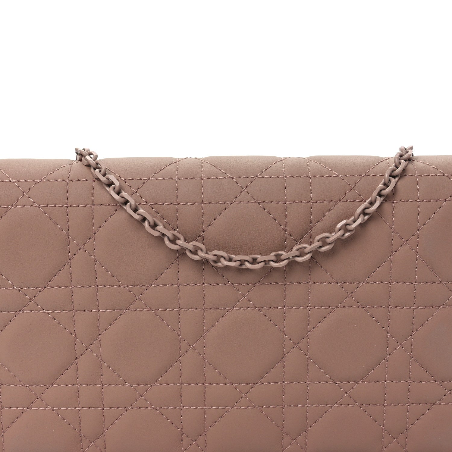 Christian Dior Ultra Matte Calfskin Cannage Lady Dior Clutch Fard 9 of 11