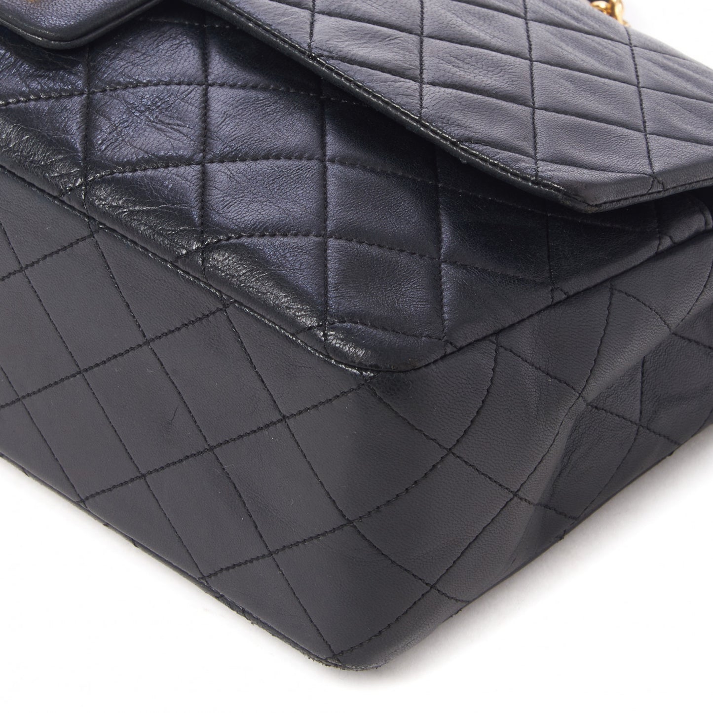 Lambskin Quilted Medium Single Flap Black