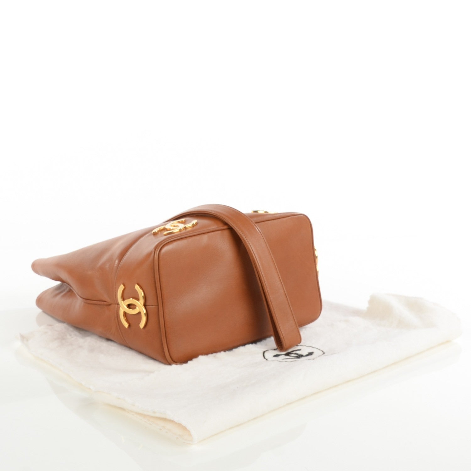 Chanel Lambskin CC Shoulder Bag Light Brown 4 of 8