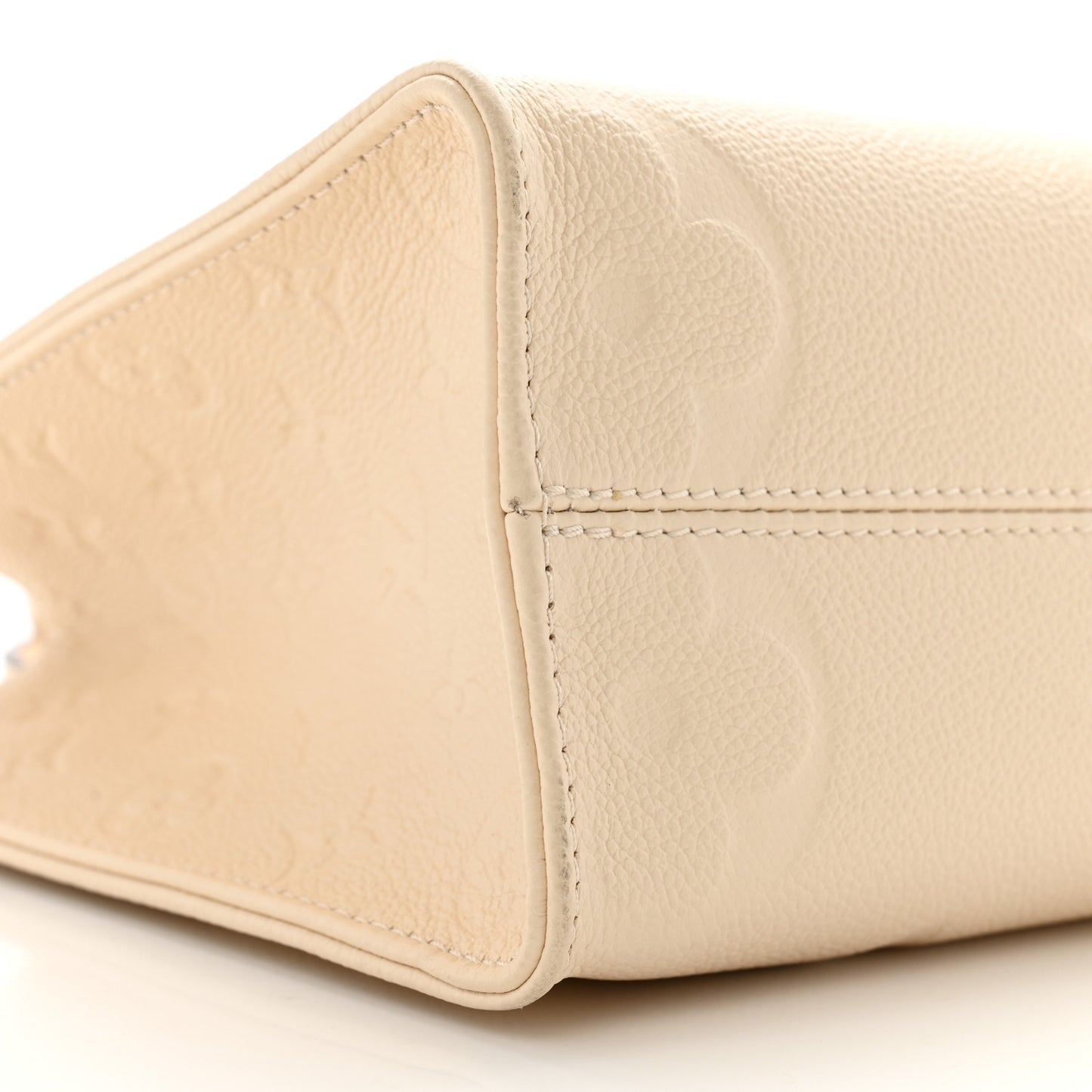 Empreinte Monogram Giant Onthego PM Cream Beige
