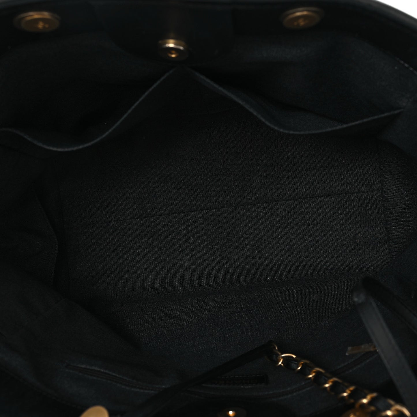 Calfskin Medium Deauville Tote Black