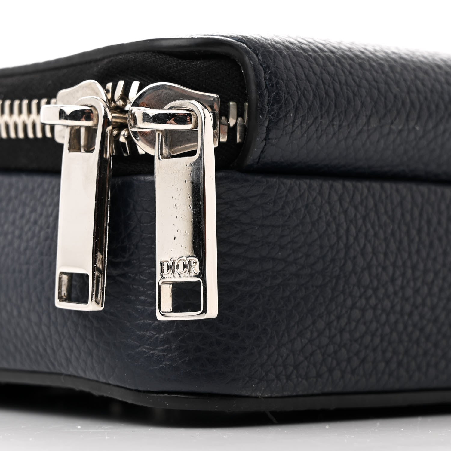 Christian Dior X SHAWN STUSSY Grained Calfskin Ox Head Crossbody Double Zip Crossbody Pouch Navy Blue 12 of 13