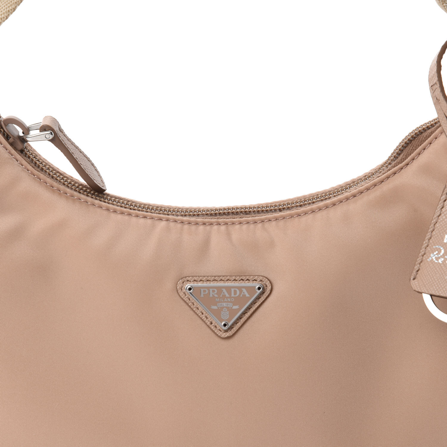 prada beige bolsa nylon