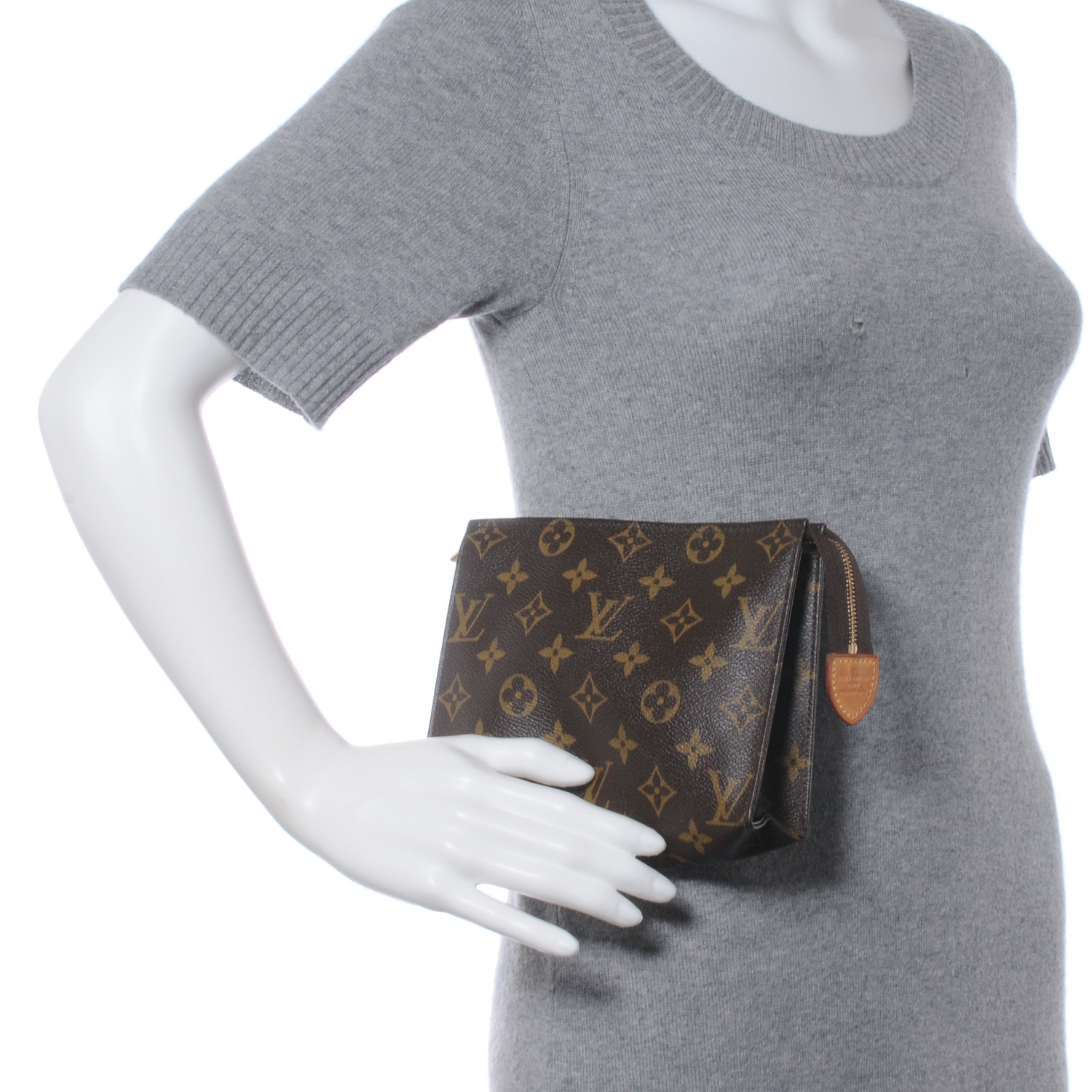 Louis Vuitton Toiletry Pouch 26 Monogram Giant Khaki in Coated Canvas with  Gold-tone - US