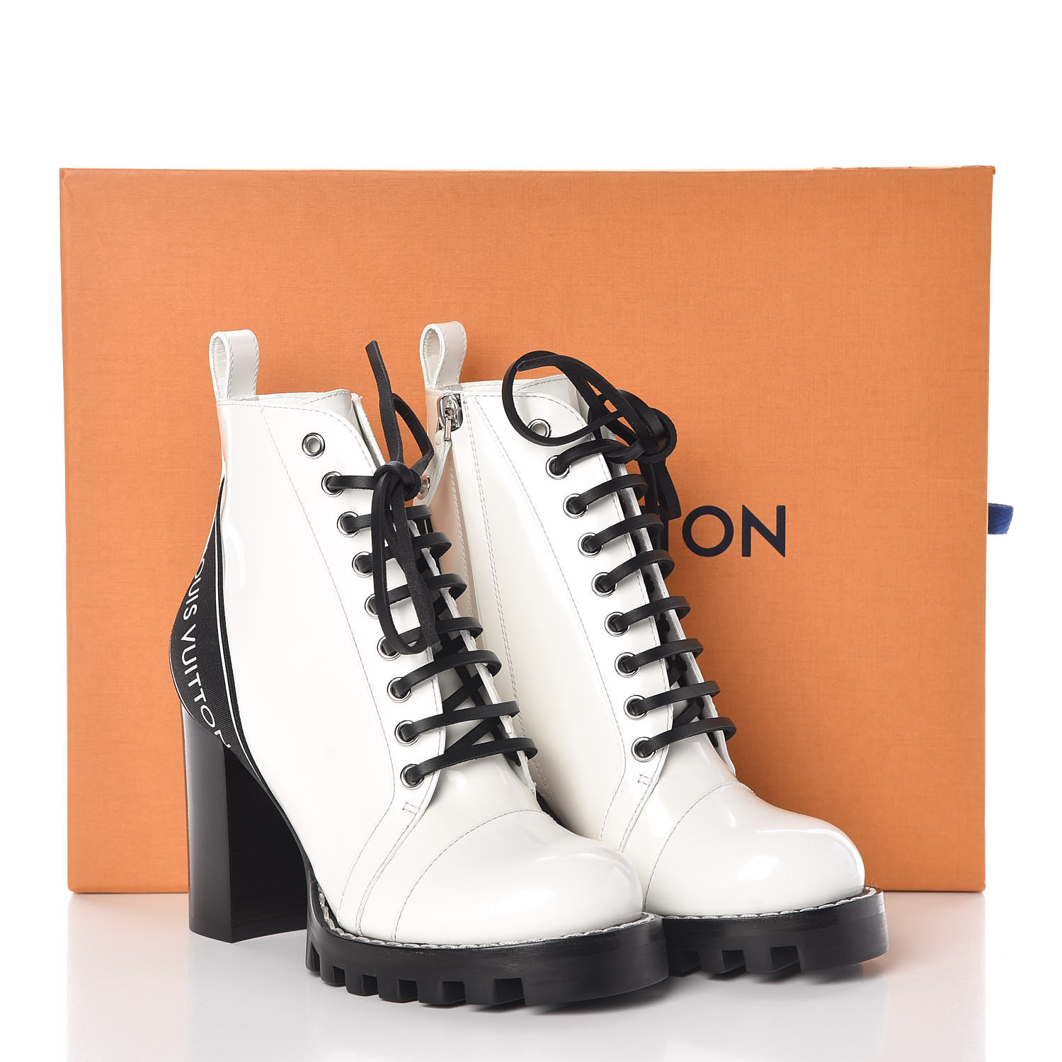 LOUIS VUITTON Patent Calfskin Star Trail Ankle Boots 36 White 379976