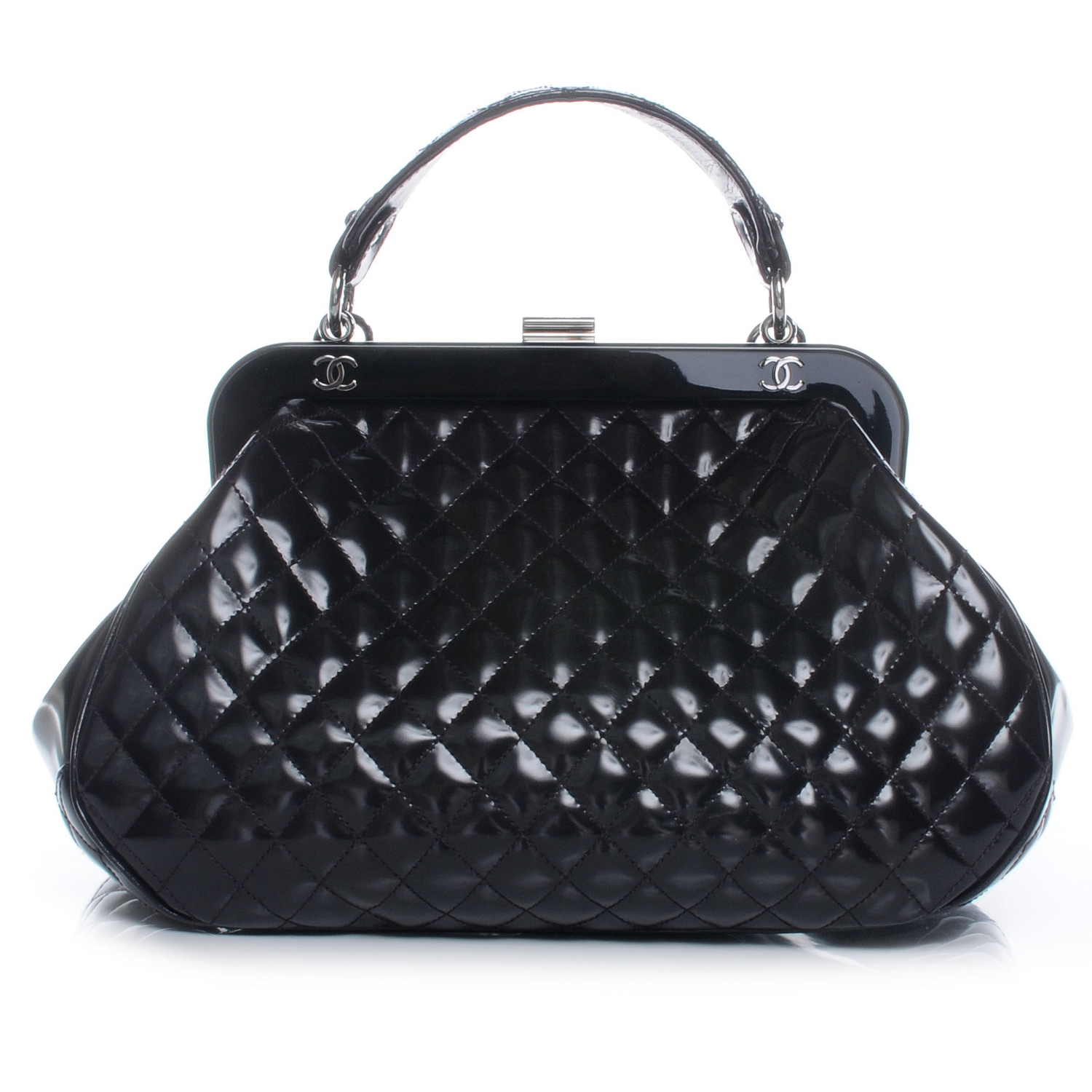 chanel patent quilted bag