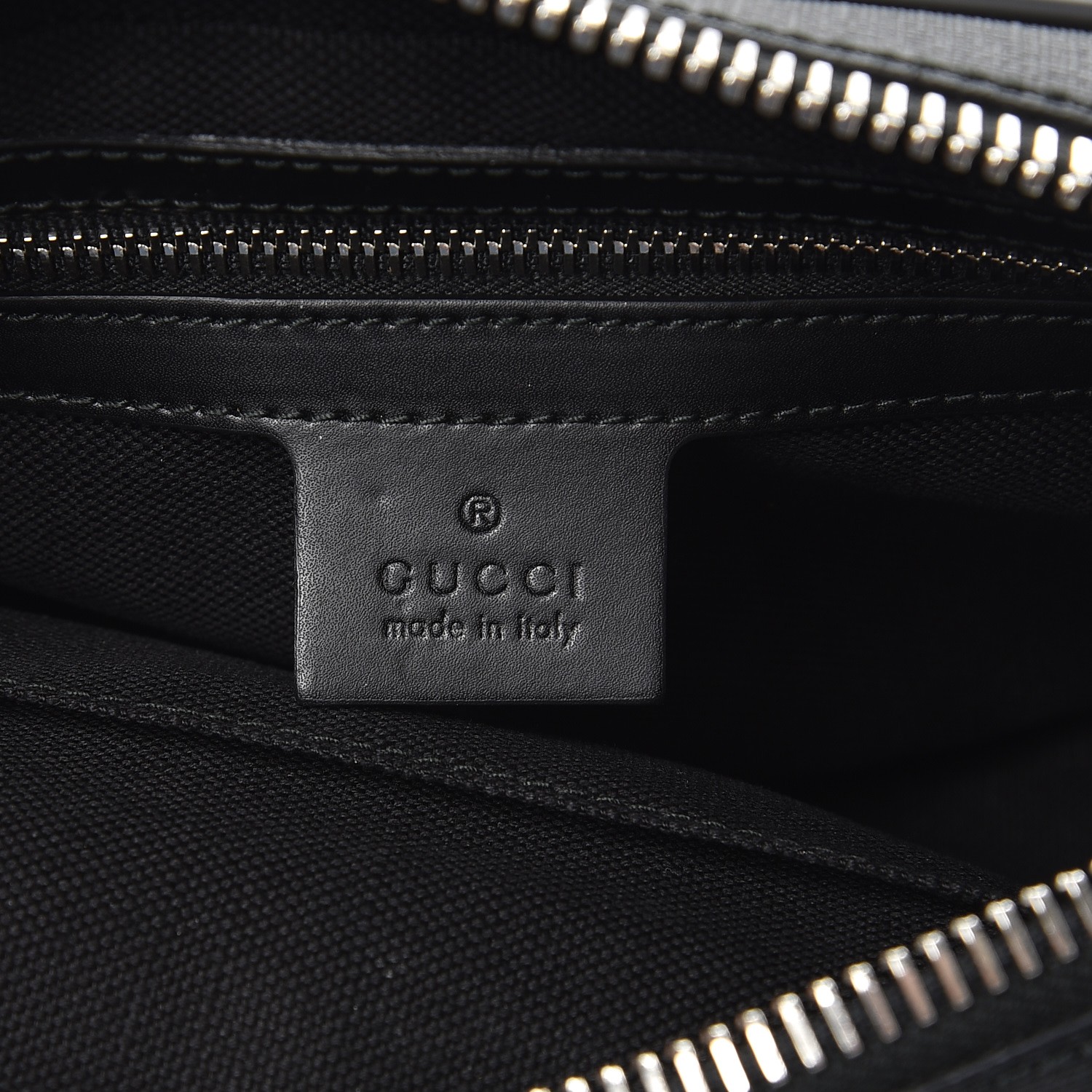 gucci belt bag inside