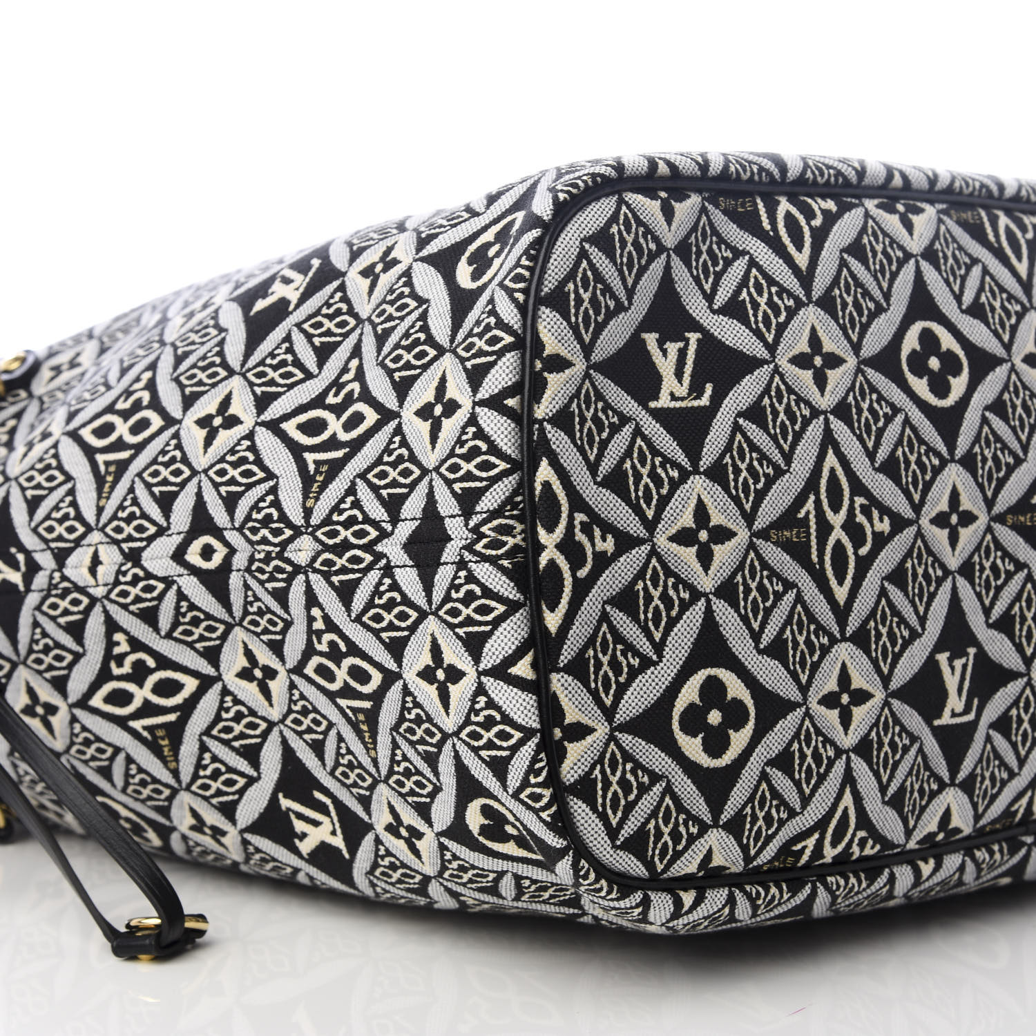 Shop Louis Vuitton NEVERFULL Since 1854 neverfull mm (M57273