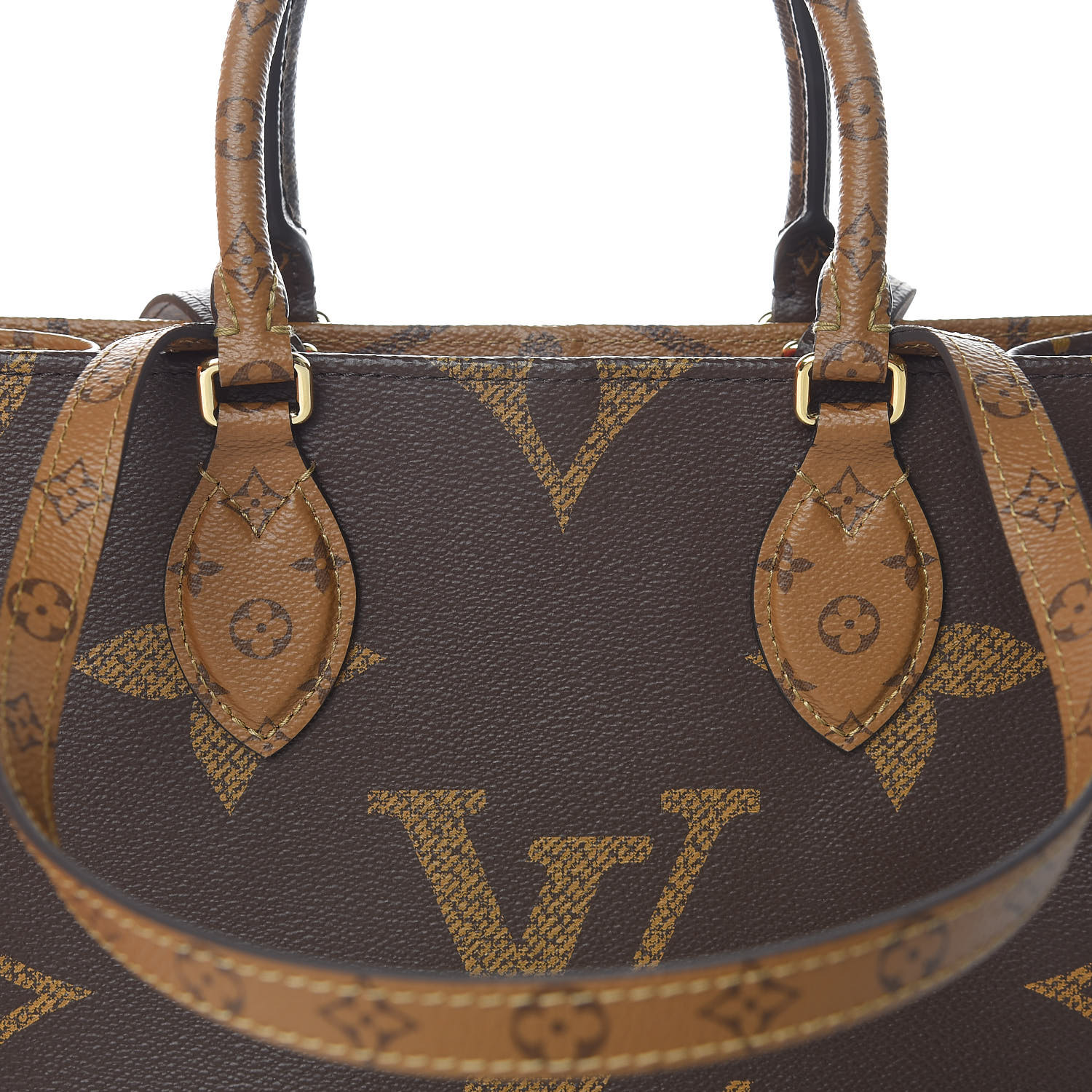 LOUIS VUITTON Reverse Monogram Giant Onthego MM 484244