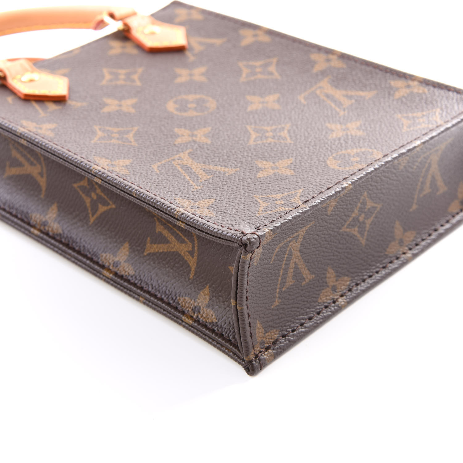 LOUIS VUITTON Monogram Petit Sac Plat 563046