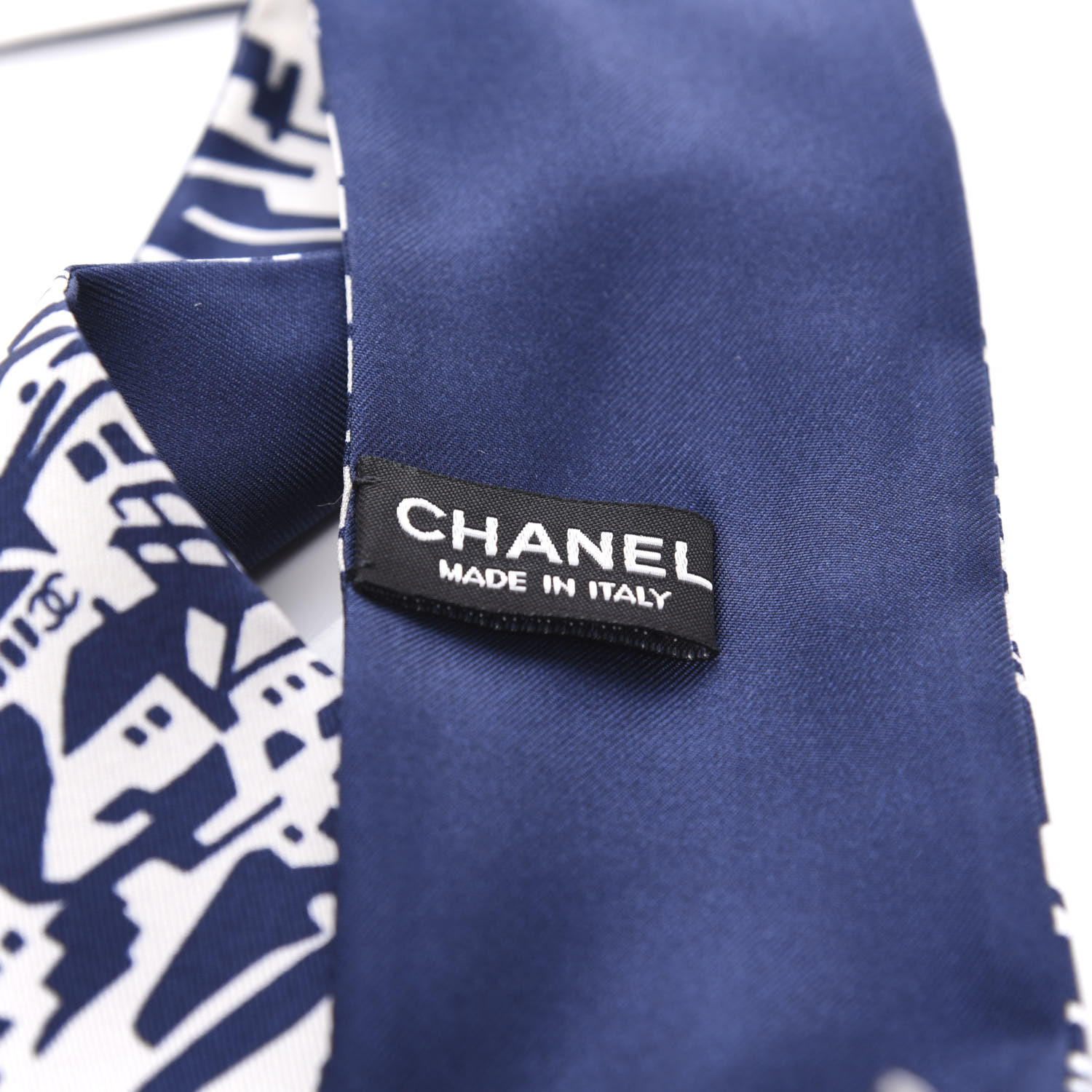 CHANEL Silk Twill Slim Bandeau Scarf Navy Blue White 613849 | FASHIONPHILE