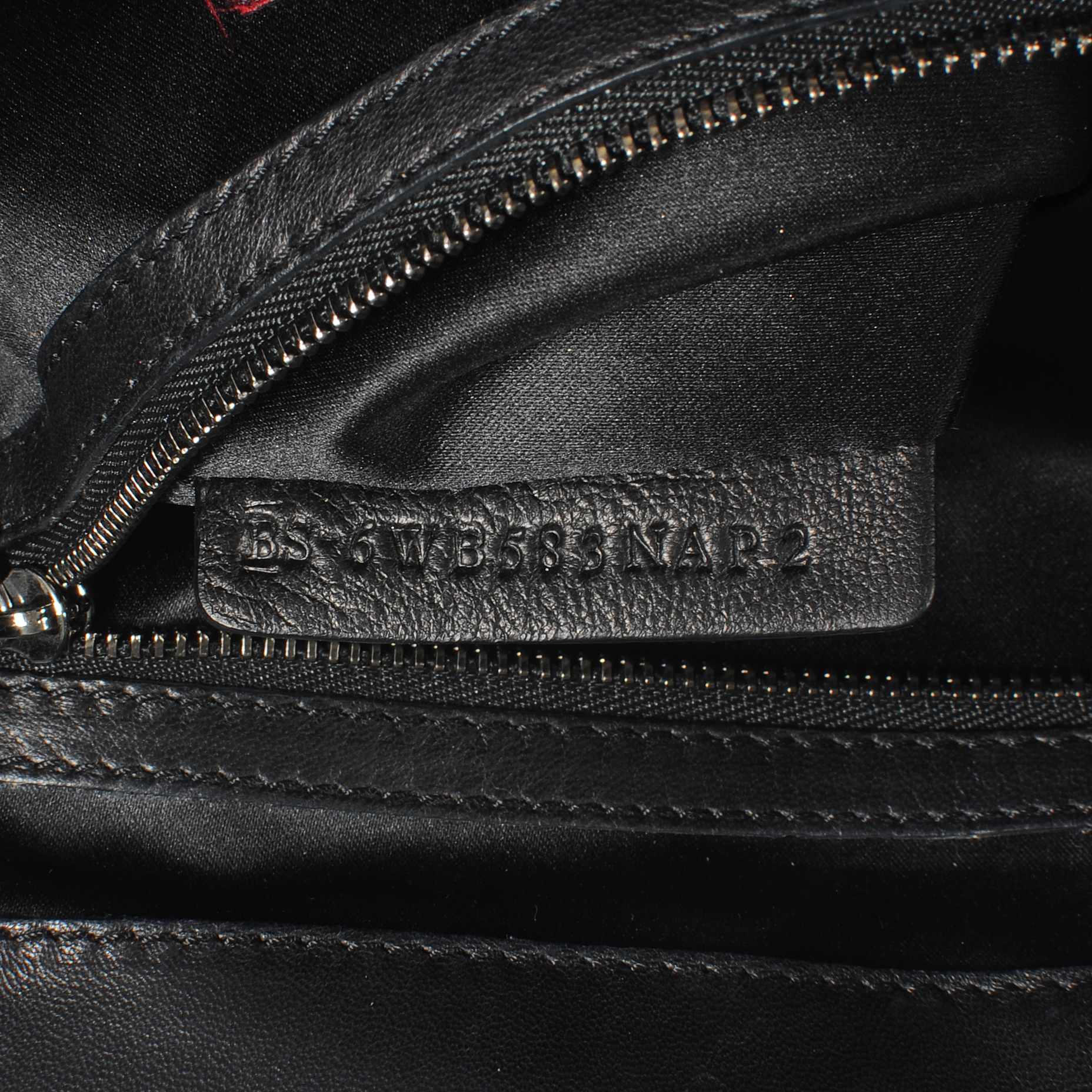 VALENTINO Nappa Leather Ruffled Hobo Black 40779 | FASHIONPHILE