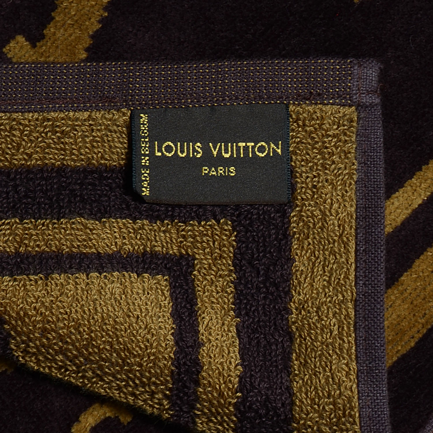 LOUIS VUITTON Monogram Classic Beach Towel Brown 85034