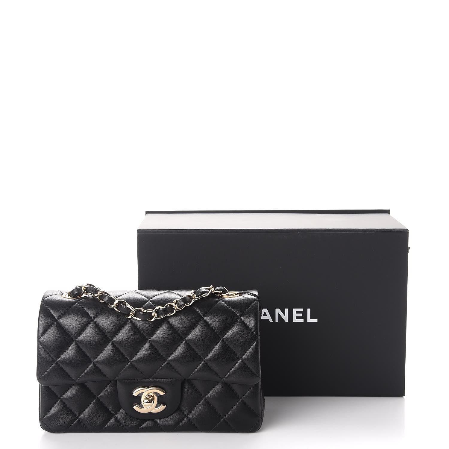 chanel mini