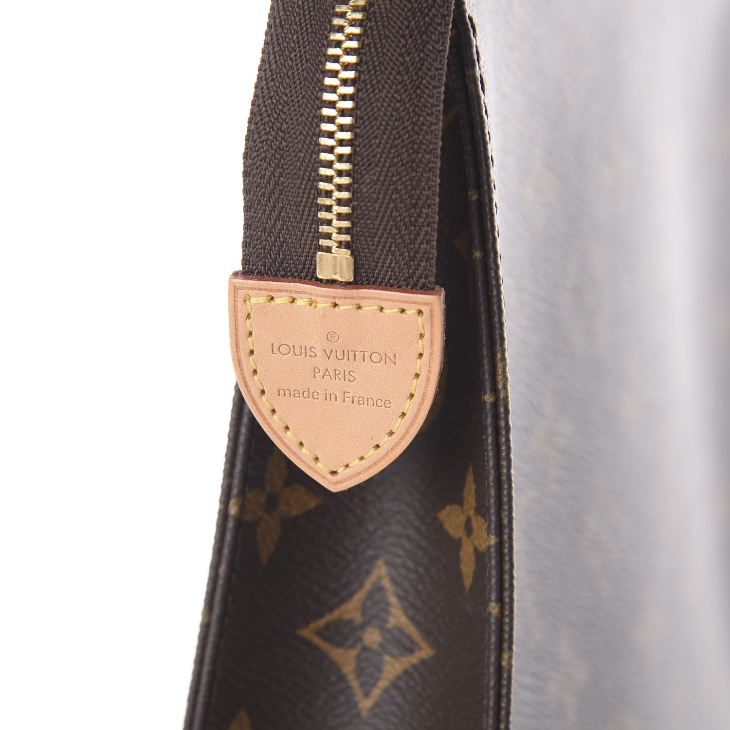 louis vuitton toiletry pouch 26 strap