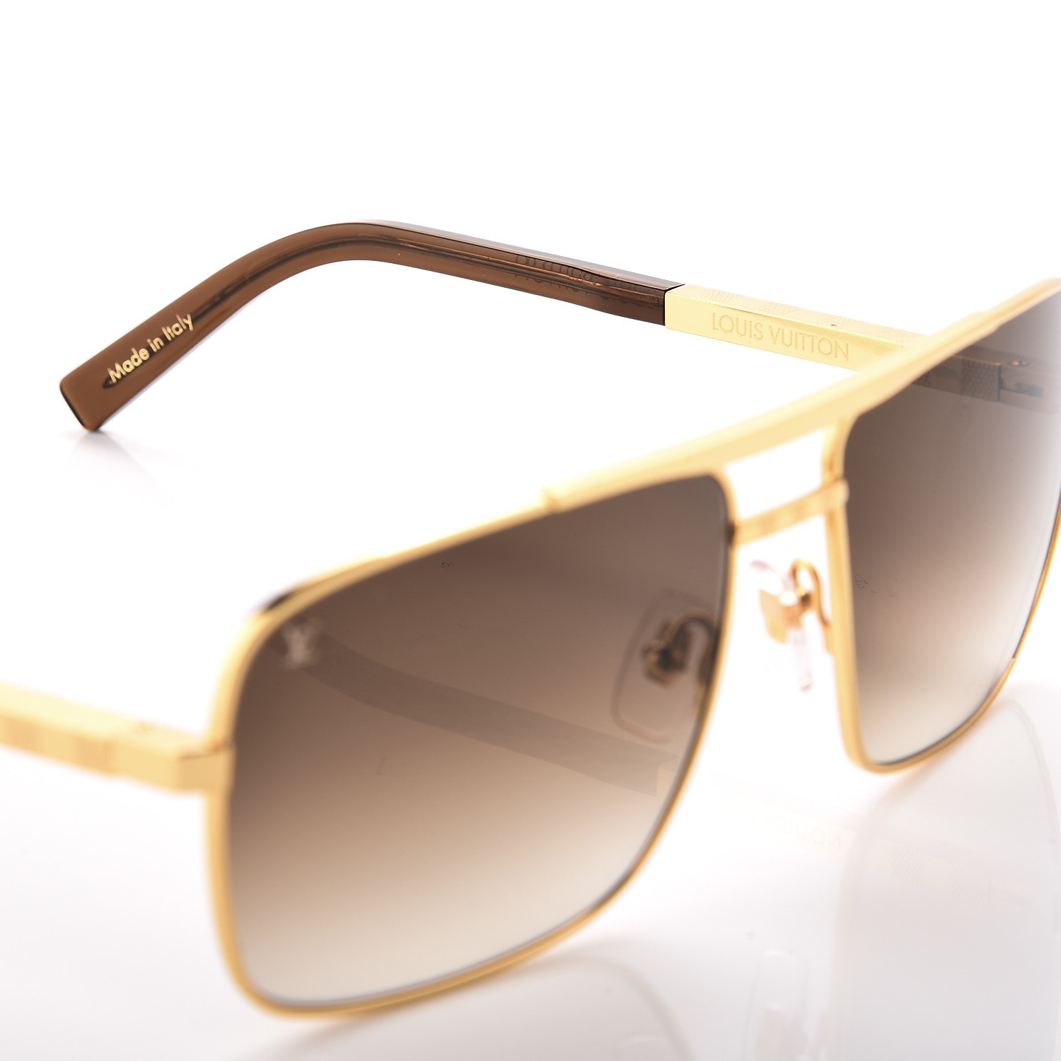 Louis Vuitton Silver Tone Damier / Grey Gradient Z0260U Attitude Pilot  Sunglasses Louis Vuitton | The Luxury Closet