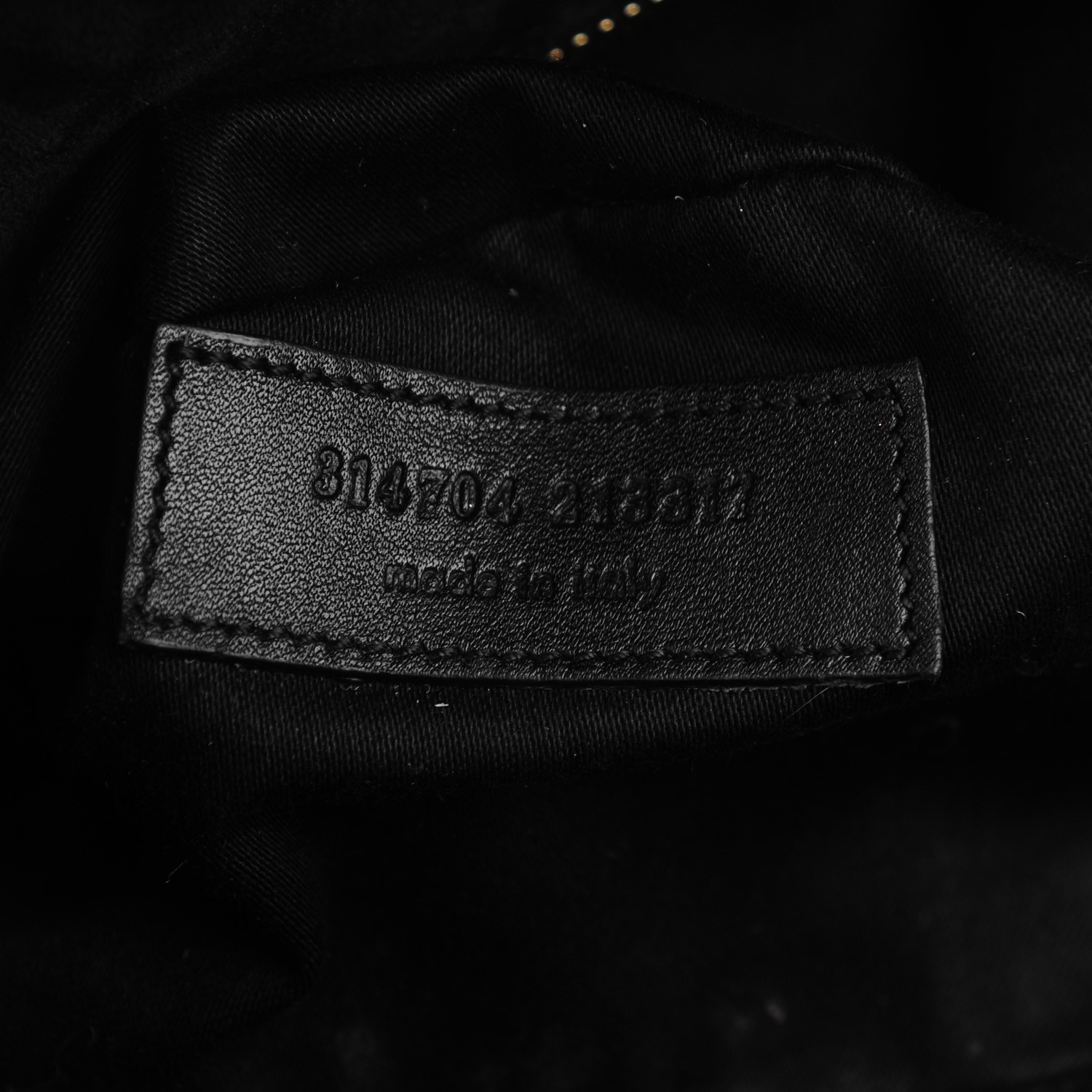 SAINT LAURENT Smooth Calfskin Classic Duffle 6 Bag Black 161601