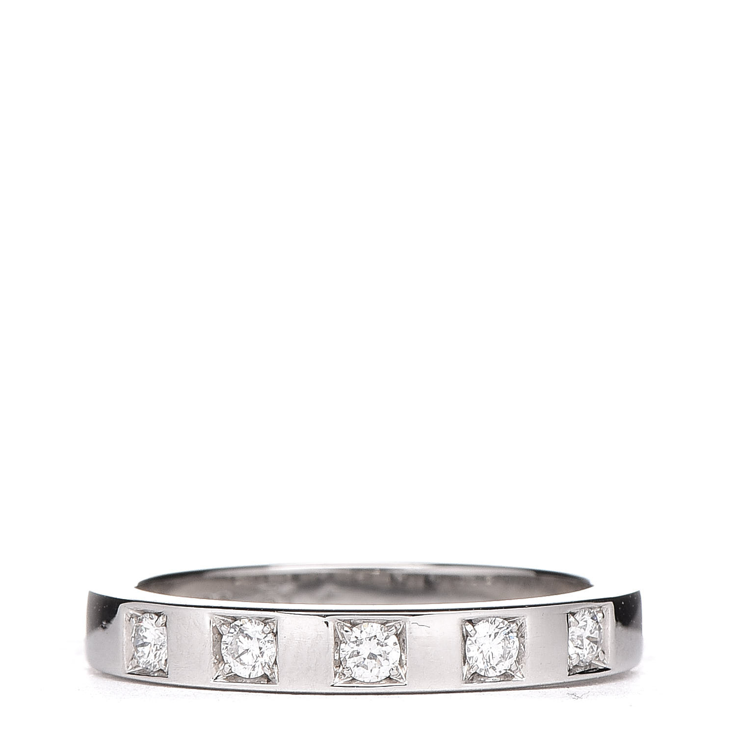 Featured image of post Bulgari Platinum Ring - Platinum engagement rings are exclusive beautiful and classic.