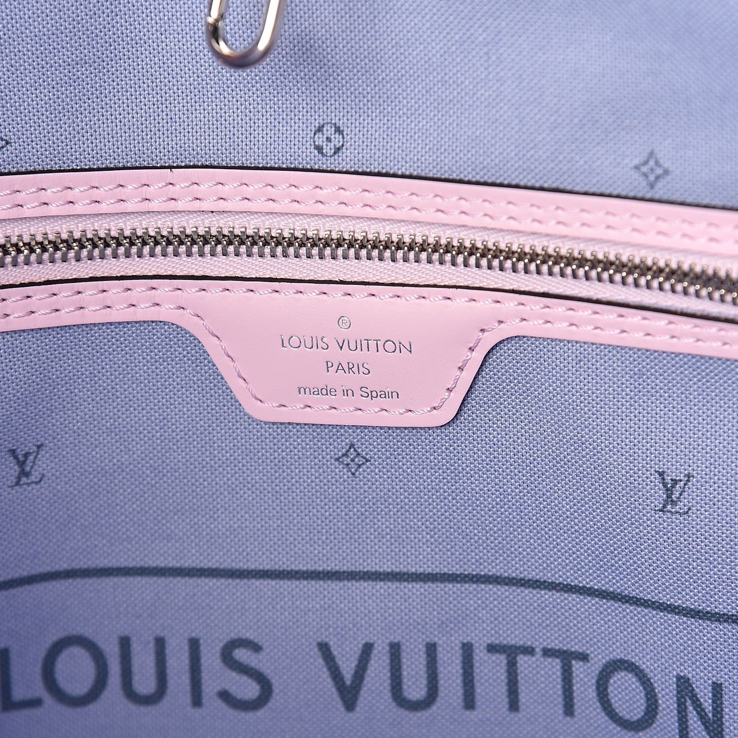 Louis Vuitton Pastel Monogram Windbreaker – Savonches