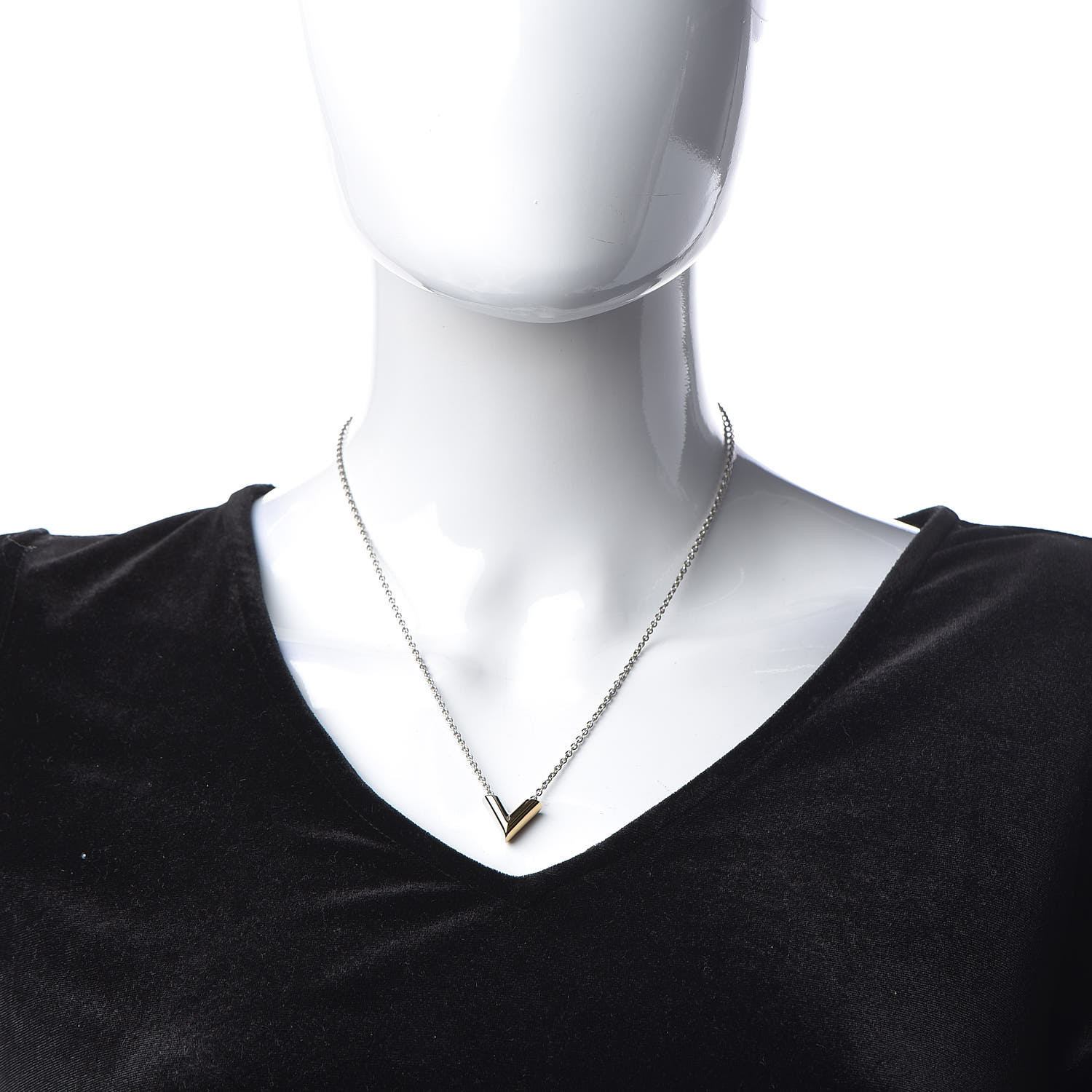 LOUIS VUITTON Essential V Necklace Silver 482533