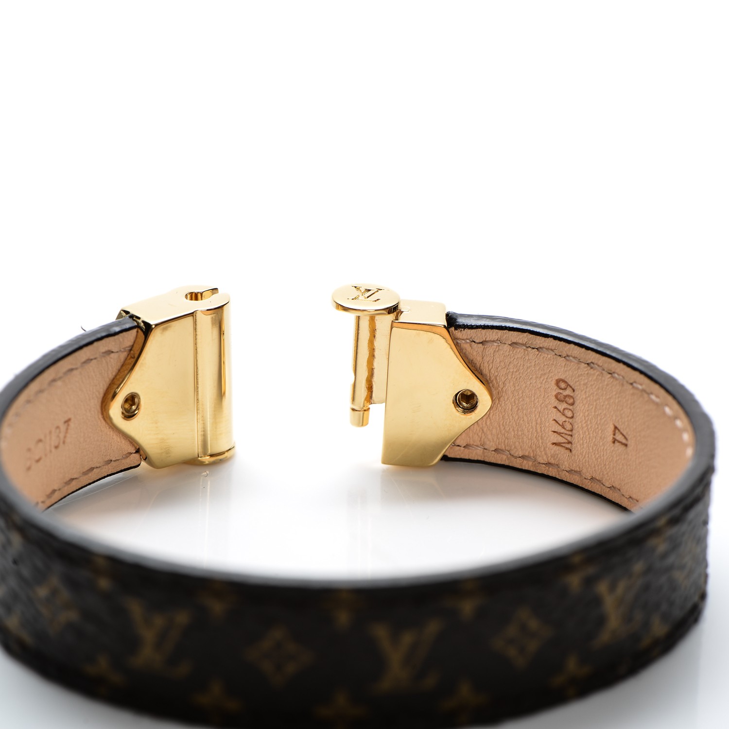 LOUIS VUITTON Monogram Nano Bracelet 17 203854