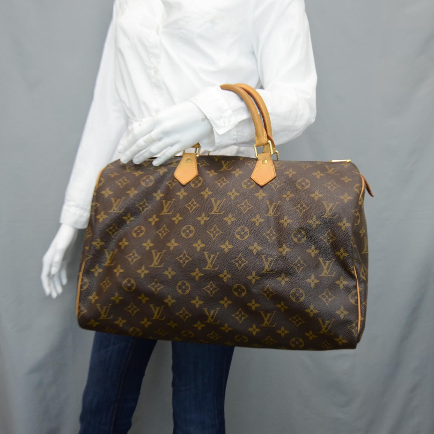 LOUIS VUITTON Monogram Speedy 40 28650