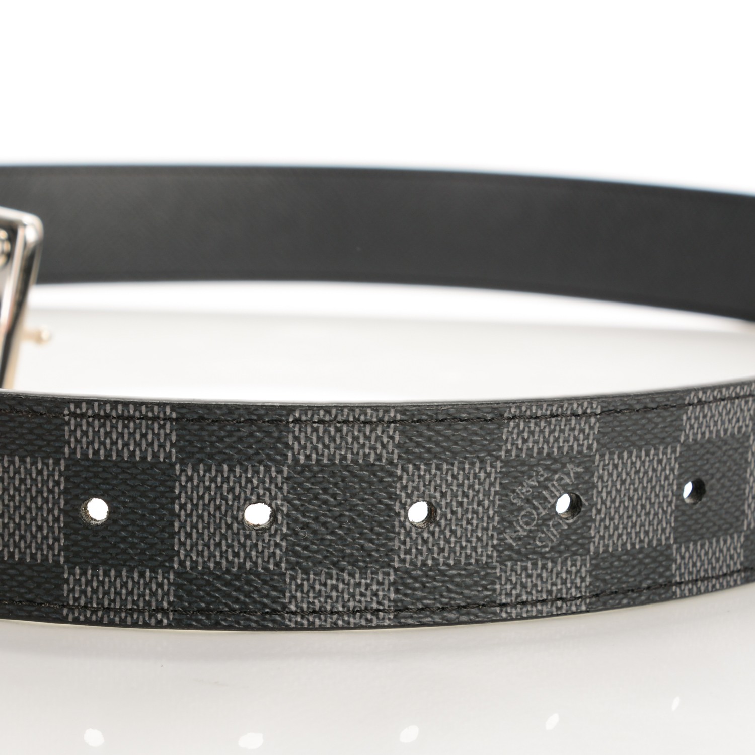 Louis Vuitton LV Circle 40mm Reversible Belt Black Grey Monogram Eclipse. Size 85 cm