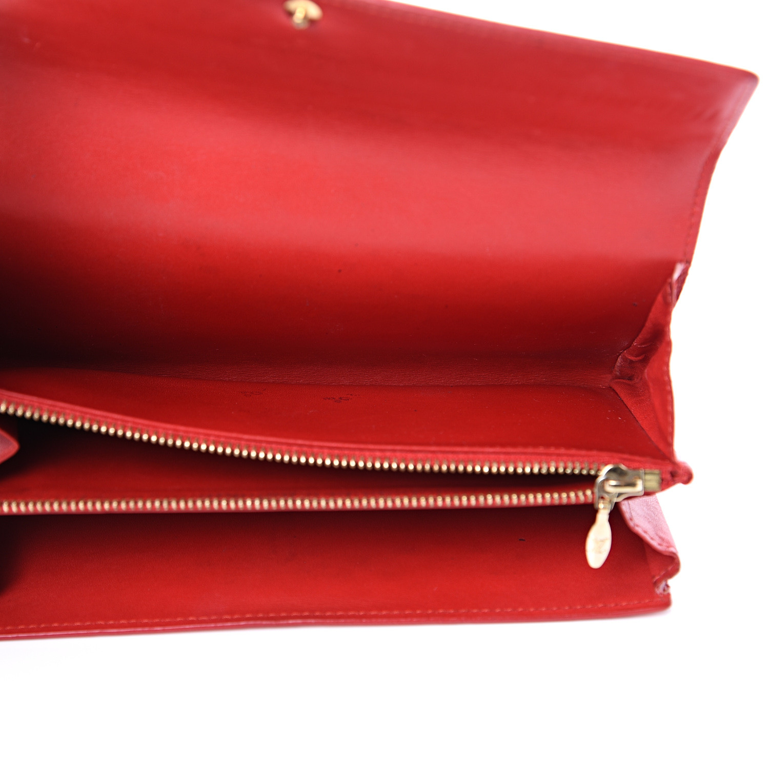 louis vuitton vernis sarah wallet pomme del LOUIS VUITTON Vernis Sarah Wallet Pomme D'Amour 560455