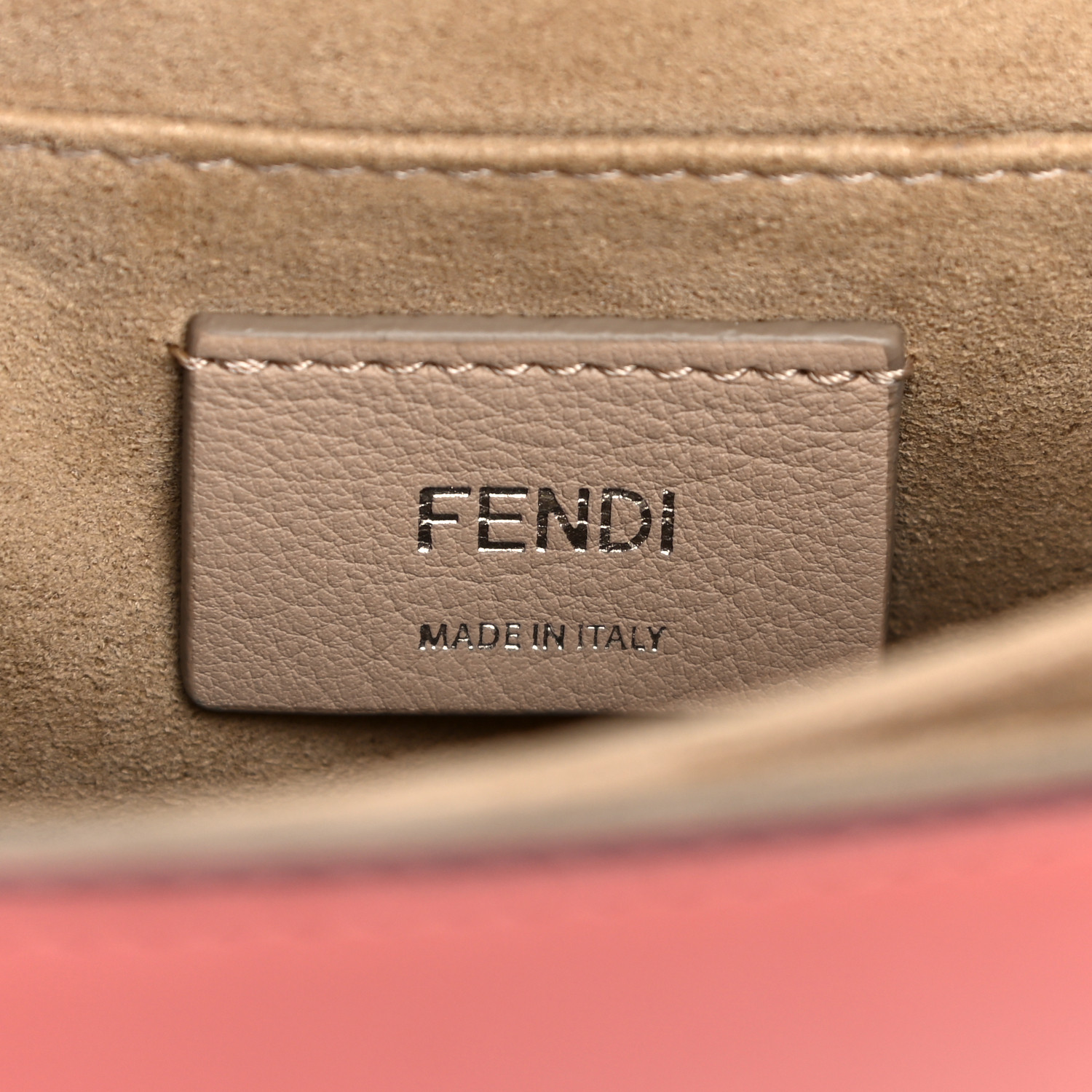 fendi carry on bolsa